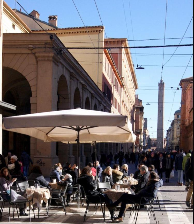 Bed and Breakfast Casa Nina Bologna Centro Экстерьер фото
