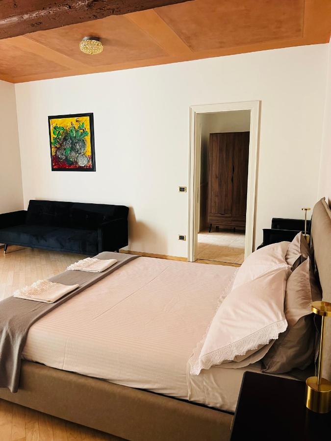 Bed and Breakfast Casa Nina Bologna Centro Экстерьер фото